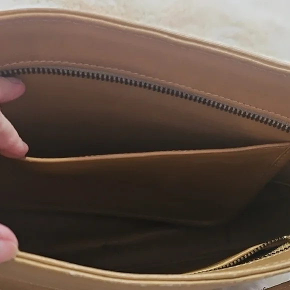Coach Tan Leather Tote - Picture 6 of 8